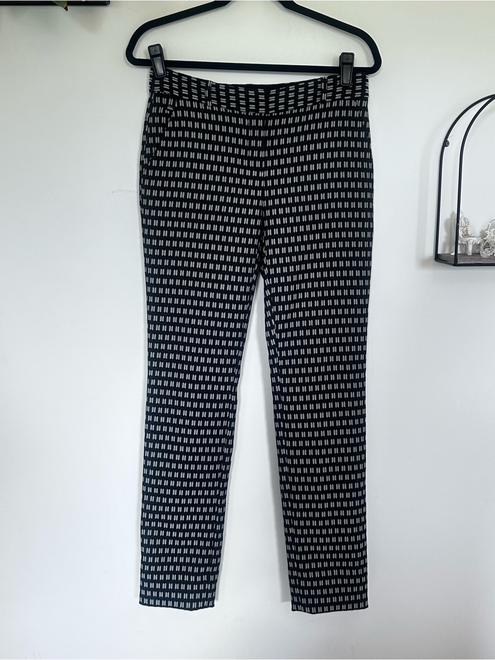 Diane Von Furstenberg Black & White Mary Honeycomb Stretch Trouser Pants Size 4